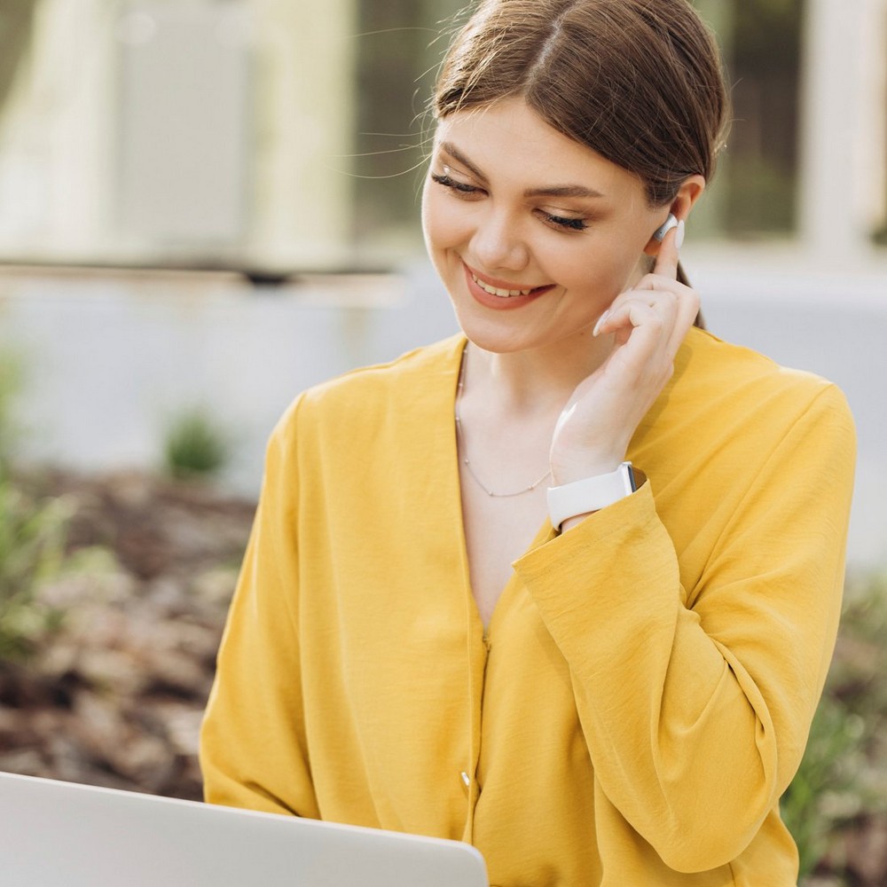 Bezprzewodowe słuchawki douszne Hama Freedom Buddy II